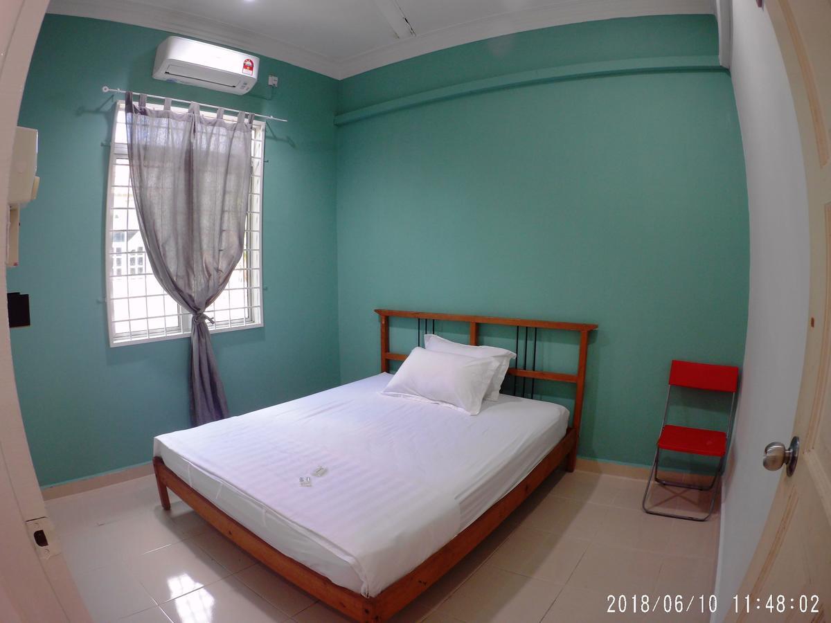 Fbs Guesthouse Dungun Exterior photo