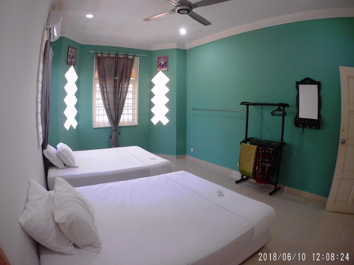Fbs Guesthouse Dungun Exterior photo